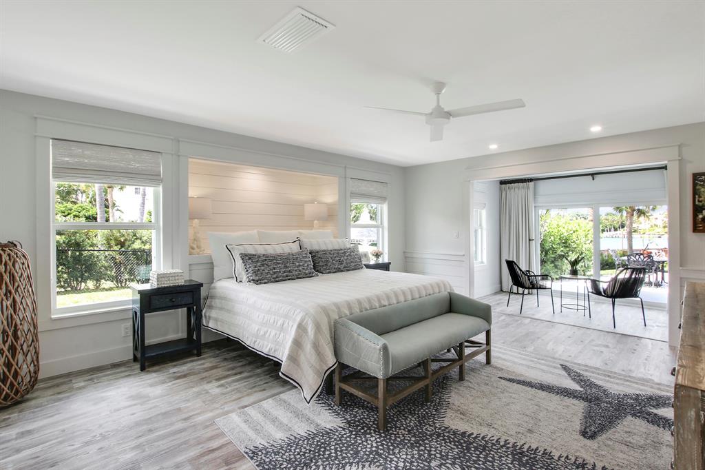 ROLLING HILLS - Residential