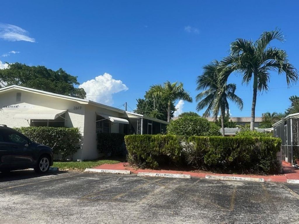 Photo of 2617 Lincoln Street #2, Hollywood, FL 33020 (MLS # F10549399)
