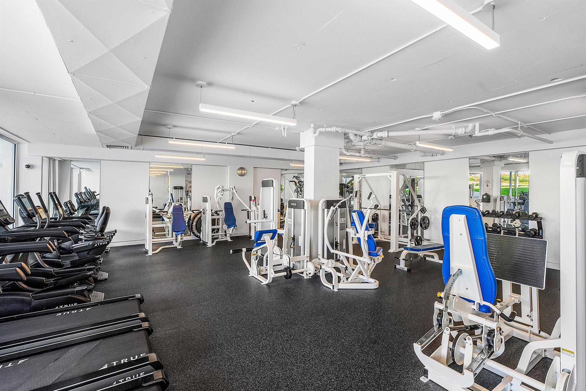 SUN AND SURF - Residential