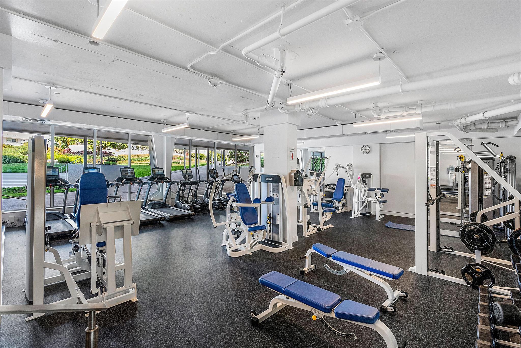 SUN AND SURF - Residential