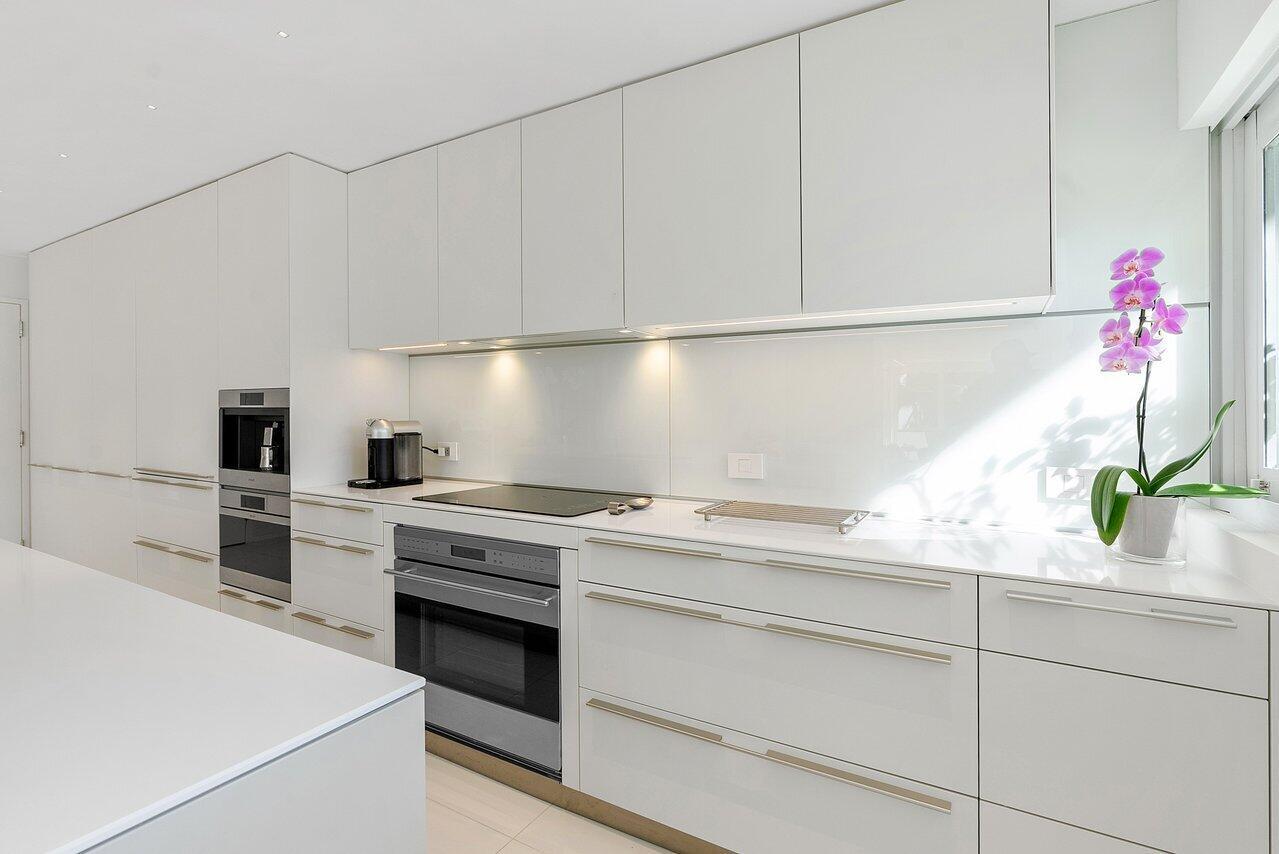 SUN AND SURF - Residential