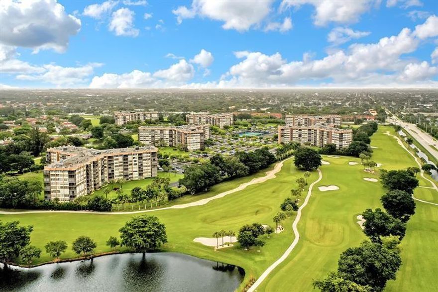 PRESTIGIOUS CONDO 1 BED.1.5 BTH IN  PARK PLACE!!  Best 55 + to live.   No where in Pembroke Pines can you live for this price. Nothing to do. MOVE-IN READY.  IMMACULATE, new floors, all new light fixtures, vanities, granite in bath, and kitchen. New tray ceilings in kitchen with recessed lighting.   Park Place is located in the heart of Pembroke Pines surrounded by Pembroke Lakes Golf Course. The community is completely fenced with 24/7 security and beautifully maintained. Resort style living. Heated pools, tennis, pickle ball courts brand new. New Recreational Park on agenda