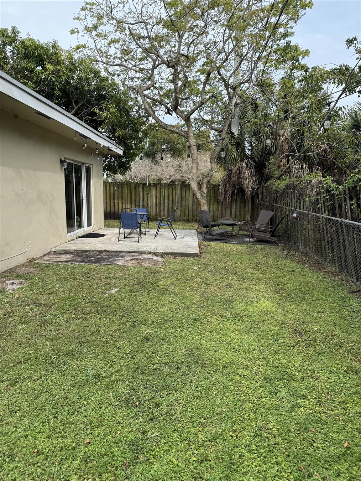 Plantation Sunrise Height - Residential