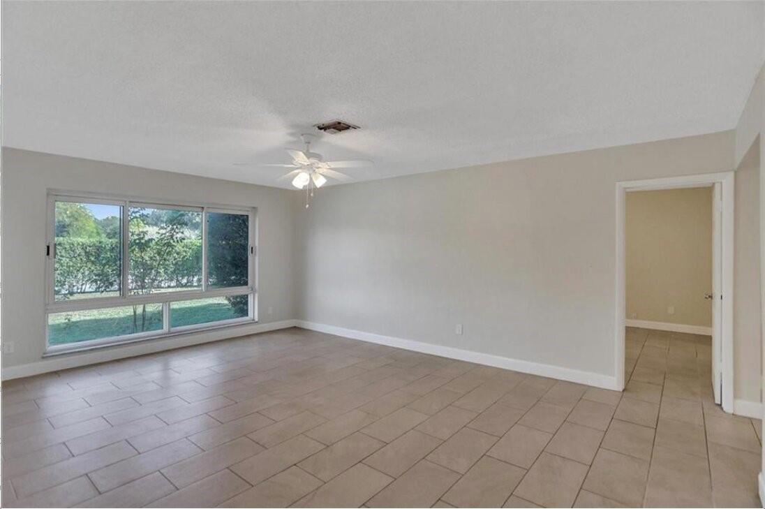 Plantation Sunrise Height - Residential