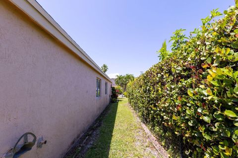 A home in Deerfield Beach