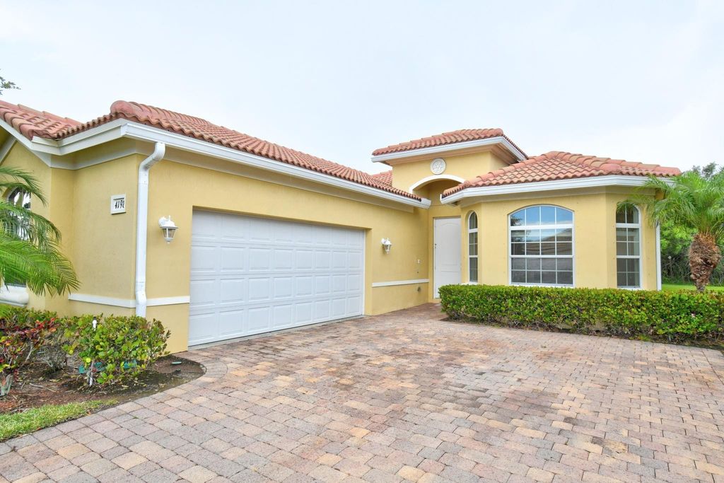 Photo of 4198 NW Burr Oak Ct, Jensen Beach, FL 34957 (MLS # F10398752)