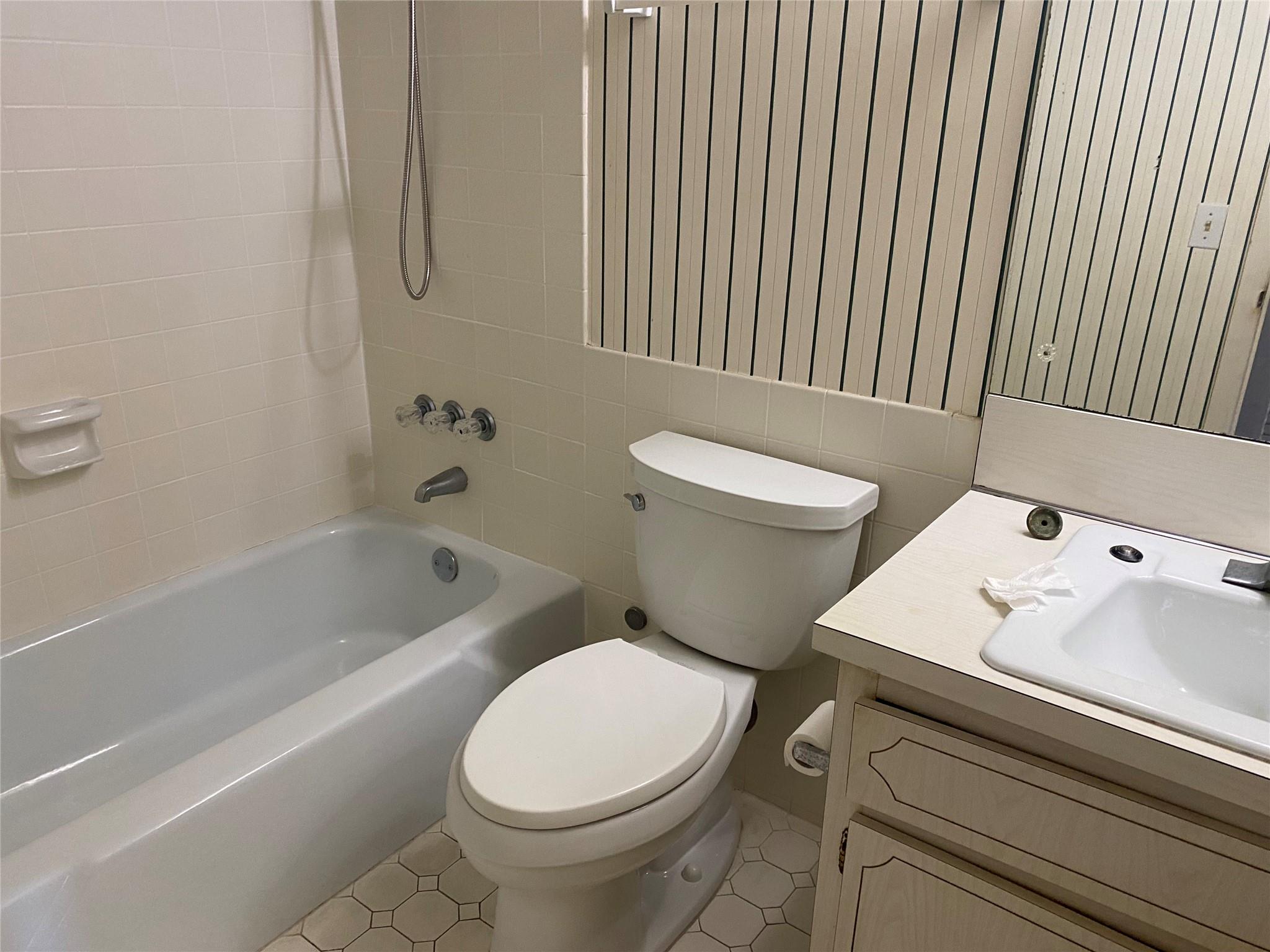 Jamaica House - Residential