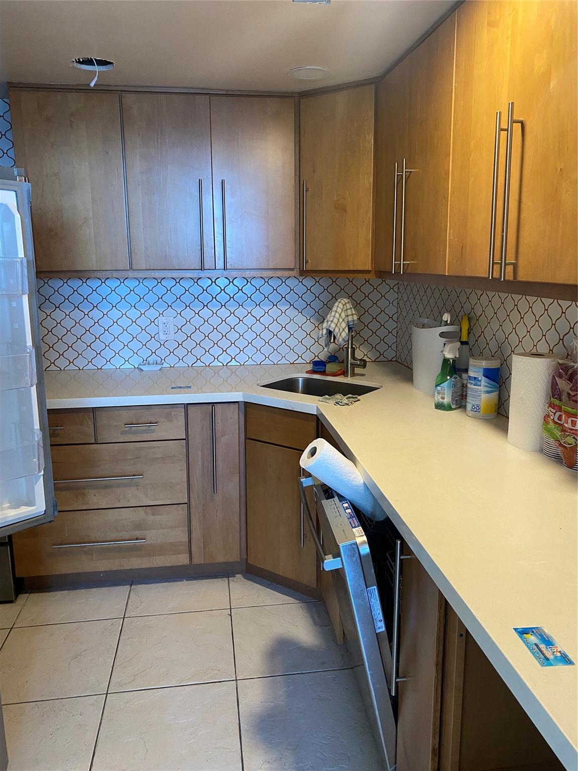 Jamaica House - Residential