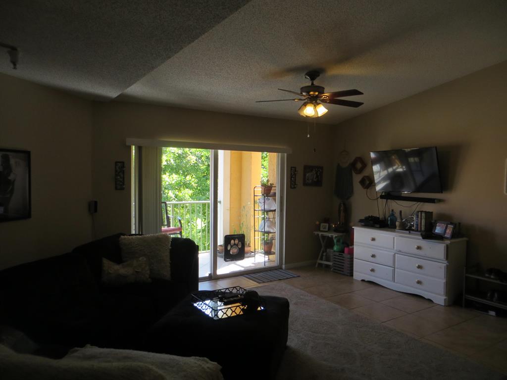 YACHT CLUB ON THE INTRACOASTAL CONDO - Residential