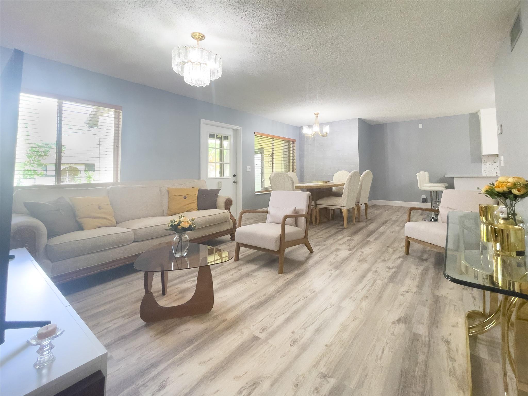 Pine Ridge Condo 03 South - Residential Lease