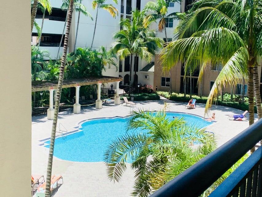 VIZCAYA LAKES CONDO - Residential Lease