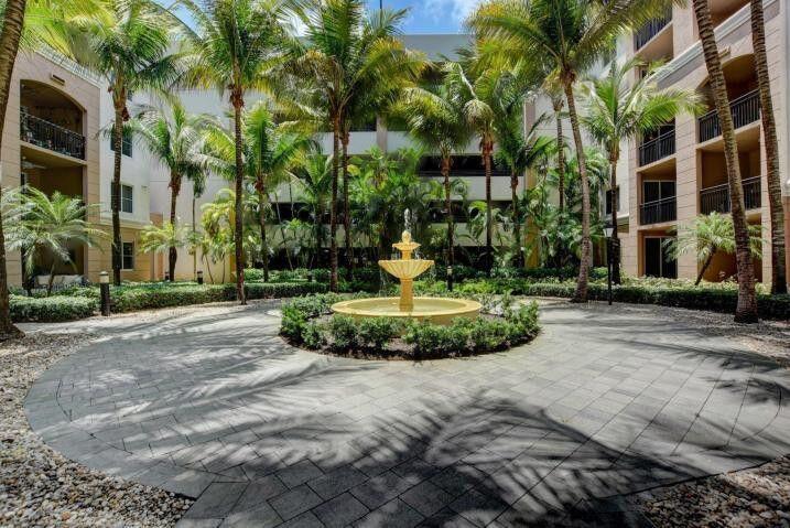 VIZCAYA LAKES CONDO - Residential Lease