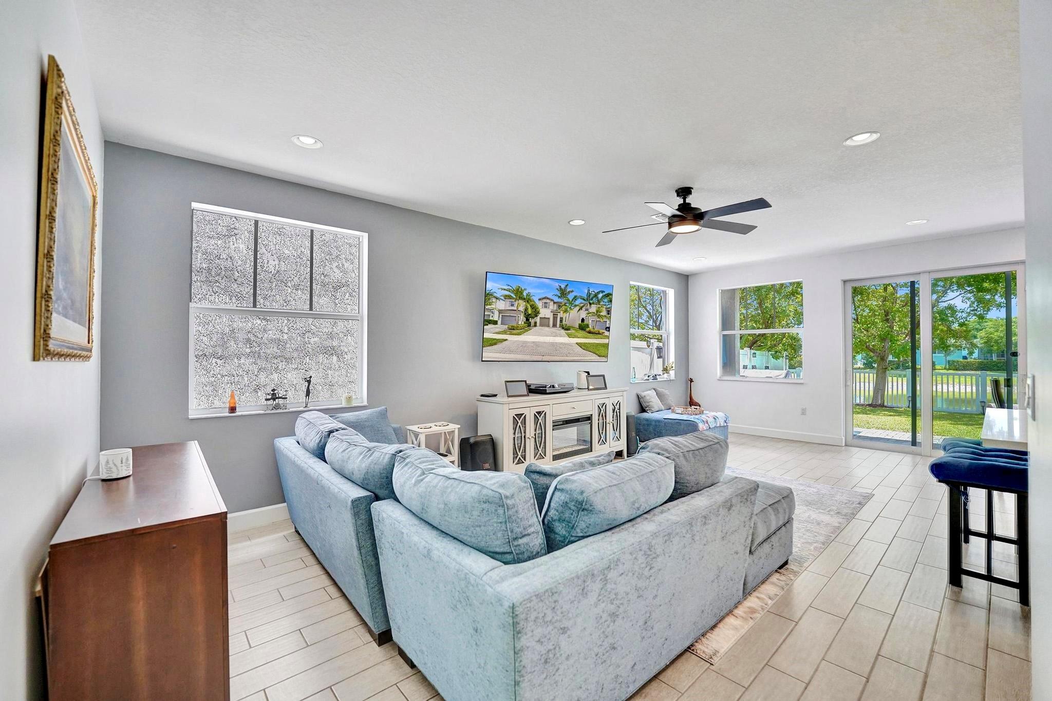 Trails At Central Parc 18 - Residential