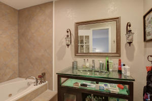 CHATEAULAINE - Residential