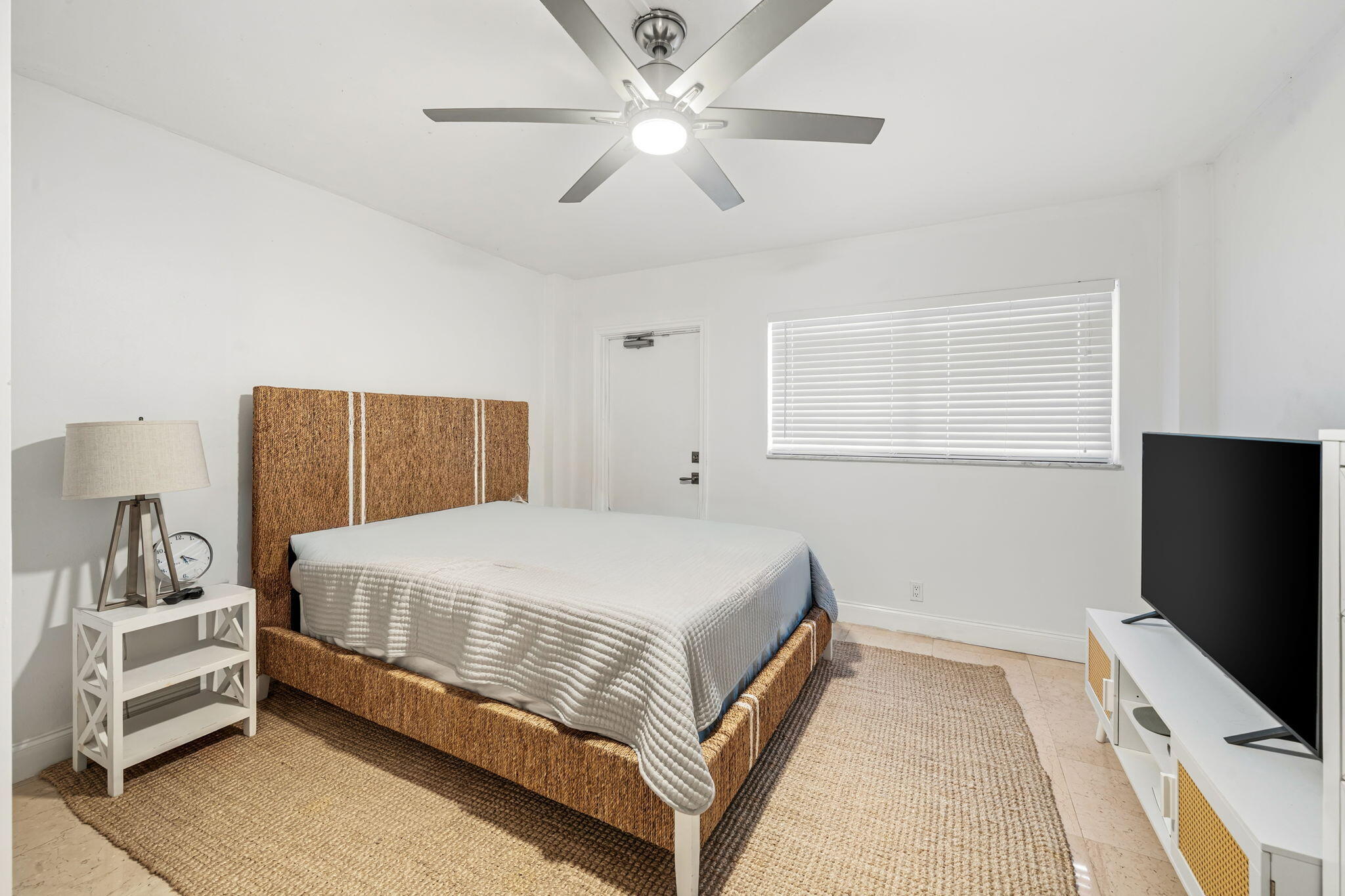 NEWTH GARDENS CONDO - Residential