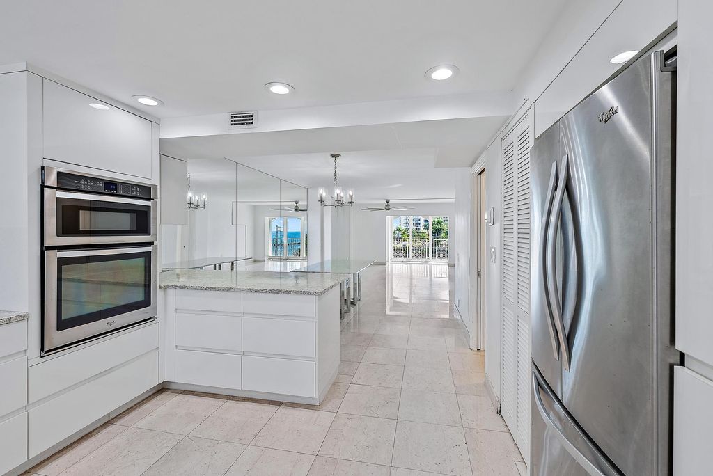 Photo of 1001 E Camino Real Real #504 N, Boca Raton, FL 33432 (MLS # B26018122)