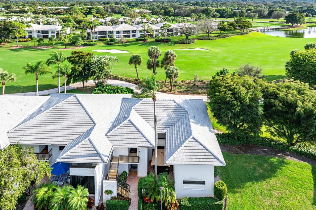 Photo of 3954 QUAIL RIDGE Drive N #Egret, Boynton Beach, FL 33436 (MLS # B26074003)