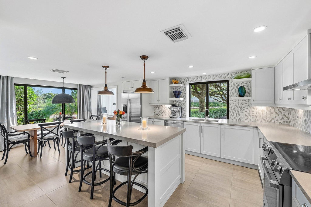 Photo of 3954 Quail Ridge Drive N #Egret, Boynton Beach, FL 33436 (MLS # B26074003)