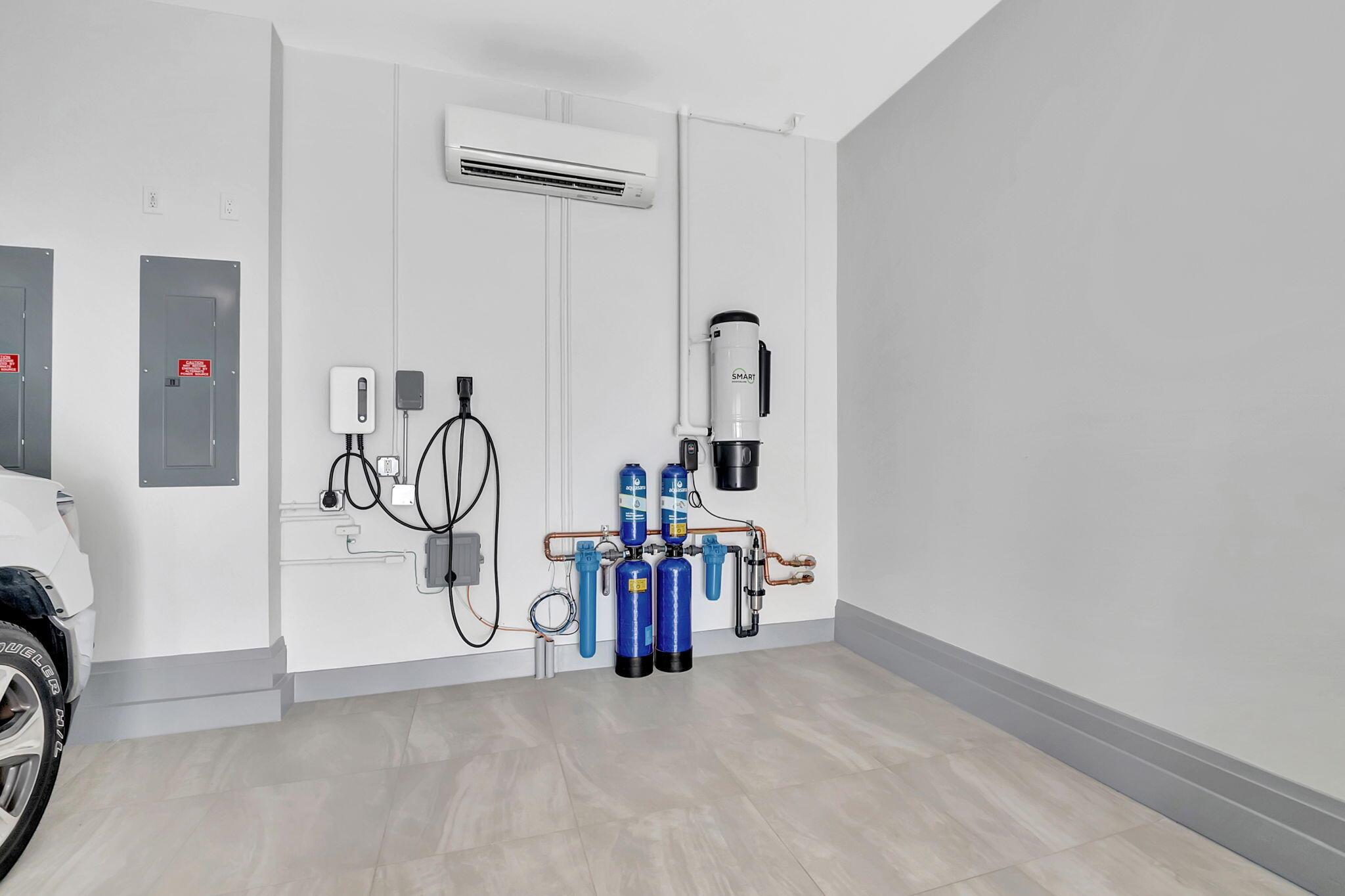 BOCA BRIDGES - Residential