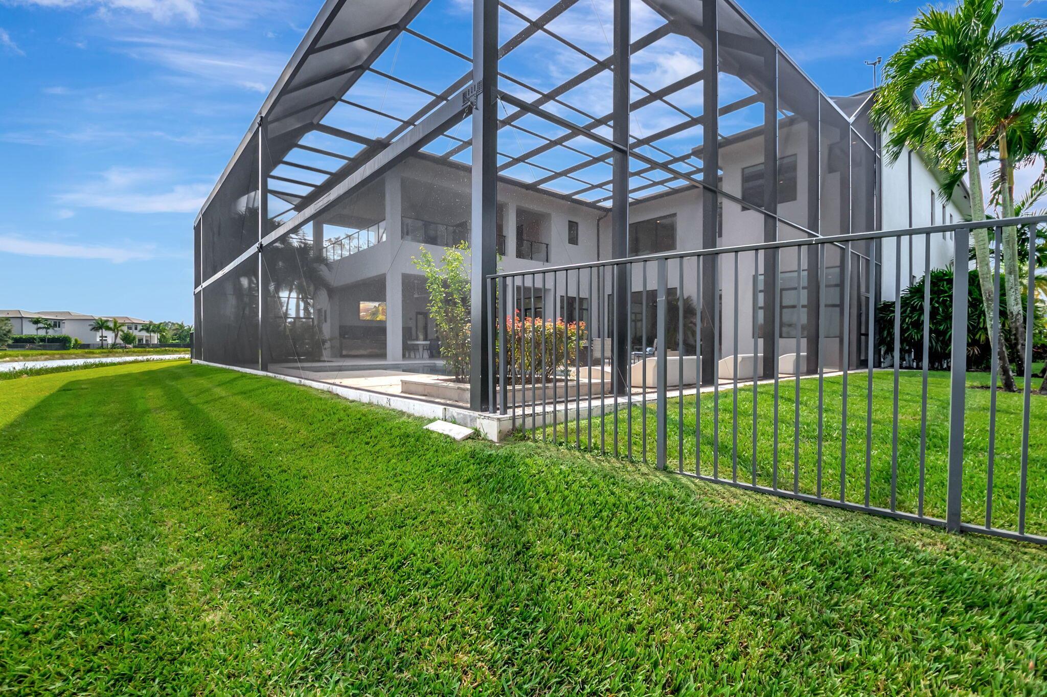 BOCA BRIDGES - Residential