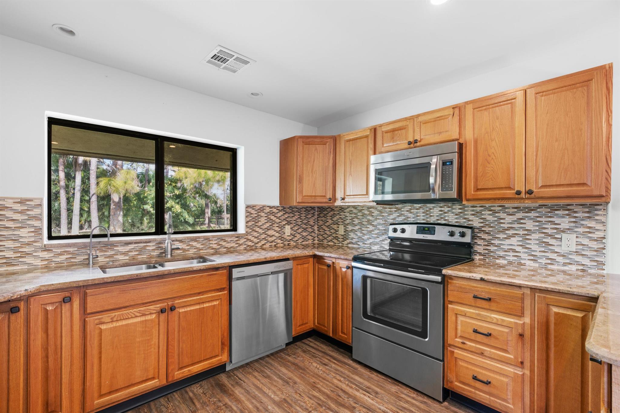 Heritage Farms - Residential