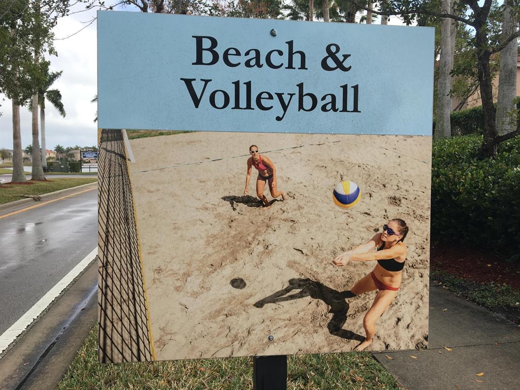 VIZCAYA FALLS PLAT 1 - Residential Lease