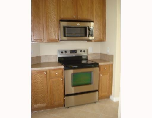 VIZCAYA FALLS PLAT 1 - Residential Lease