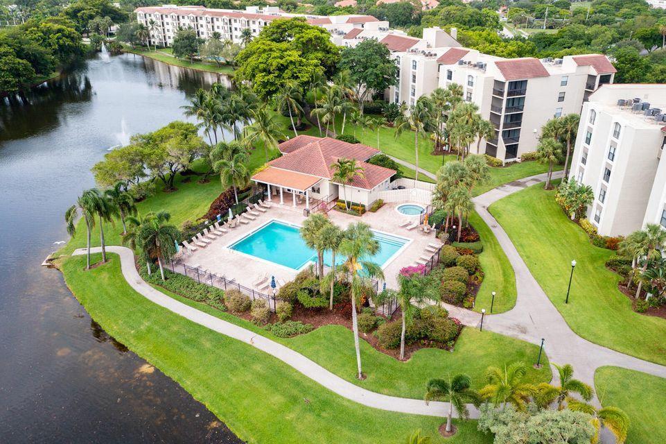 Photo of 2025 Lavers Circle #D505, Delray Beach, FL 33444 (MLS # R10734477)