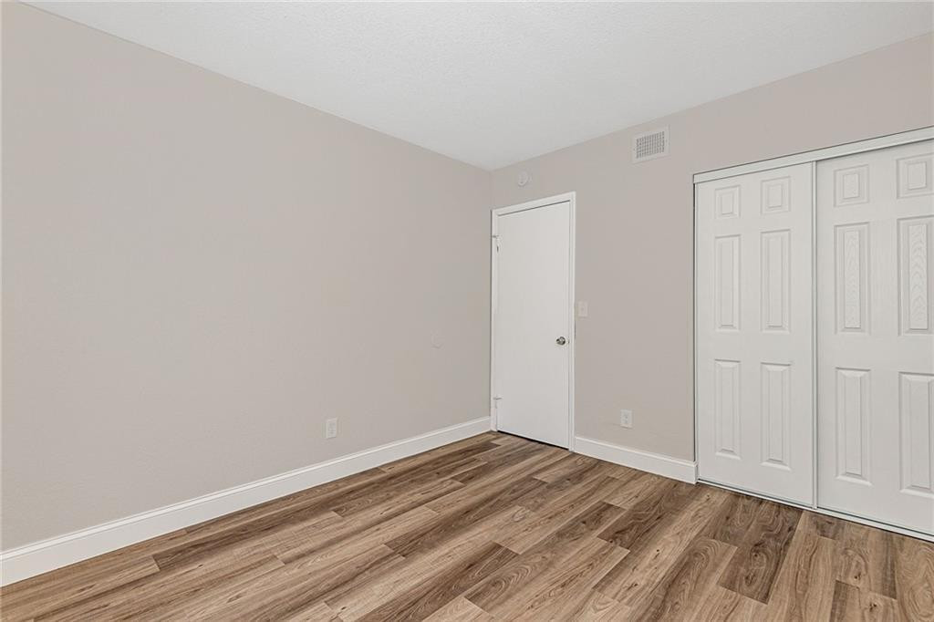 GLENWOOD SUBDIVISION - Residential Income