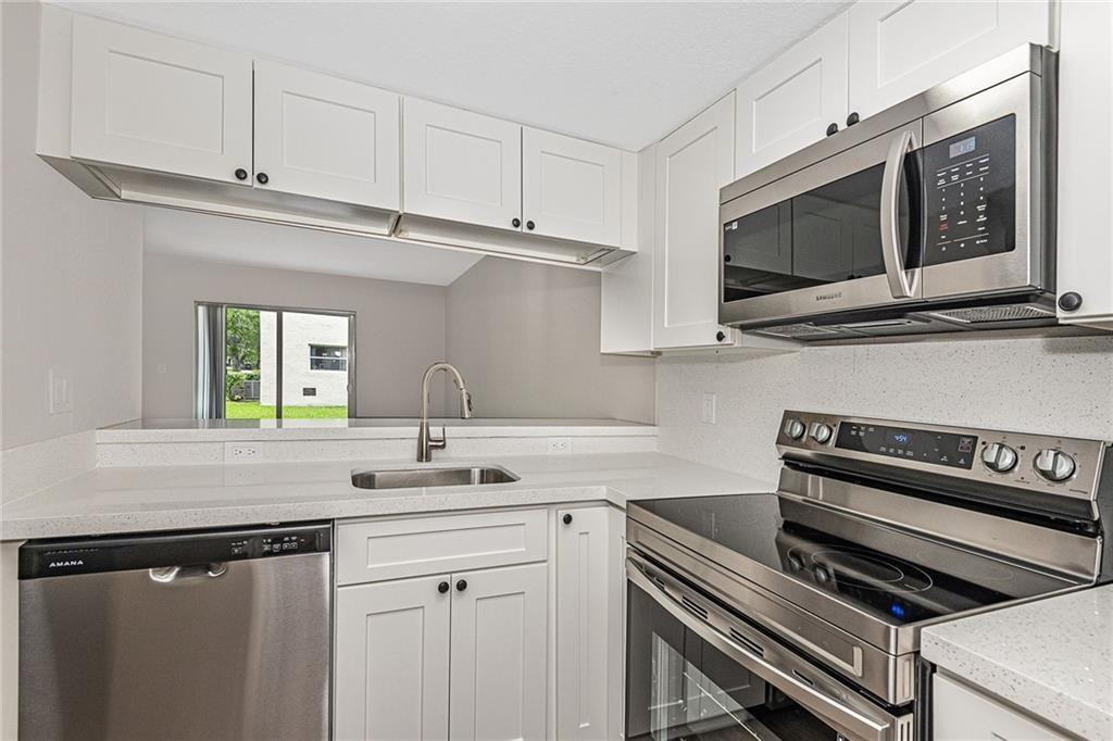 GLENWOOD SUBDIVISION - Residential Income