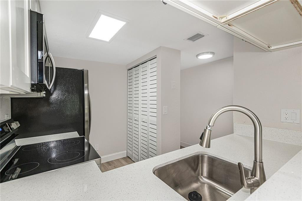 GLENWOOD SUBDIVISION - Residential Income