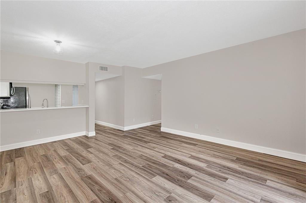 GLENWOOD SUBDIVISION - Residential Income