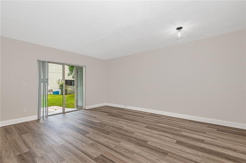 GLENWOOD SUBDIVISION - Residential Income