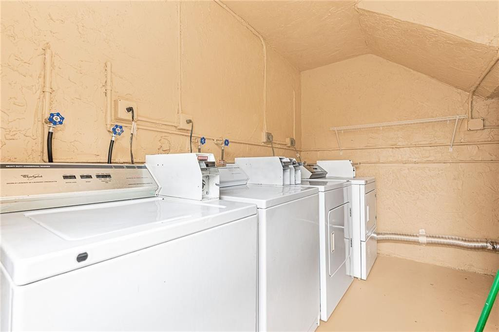 GLENWOOD SUBDIVISION - Residential Income