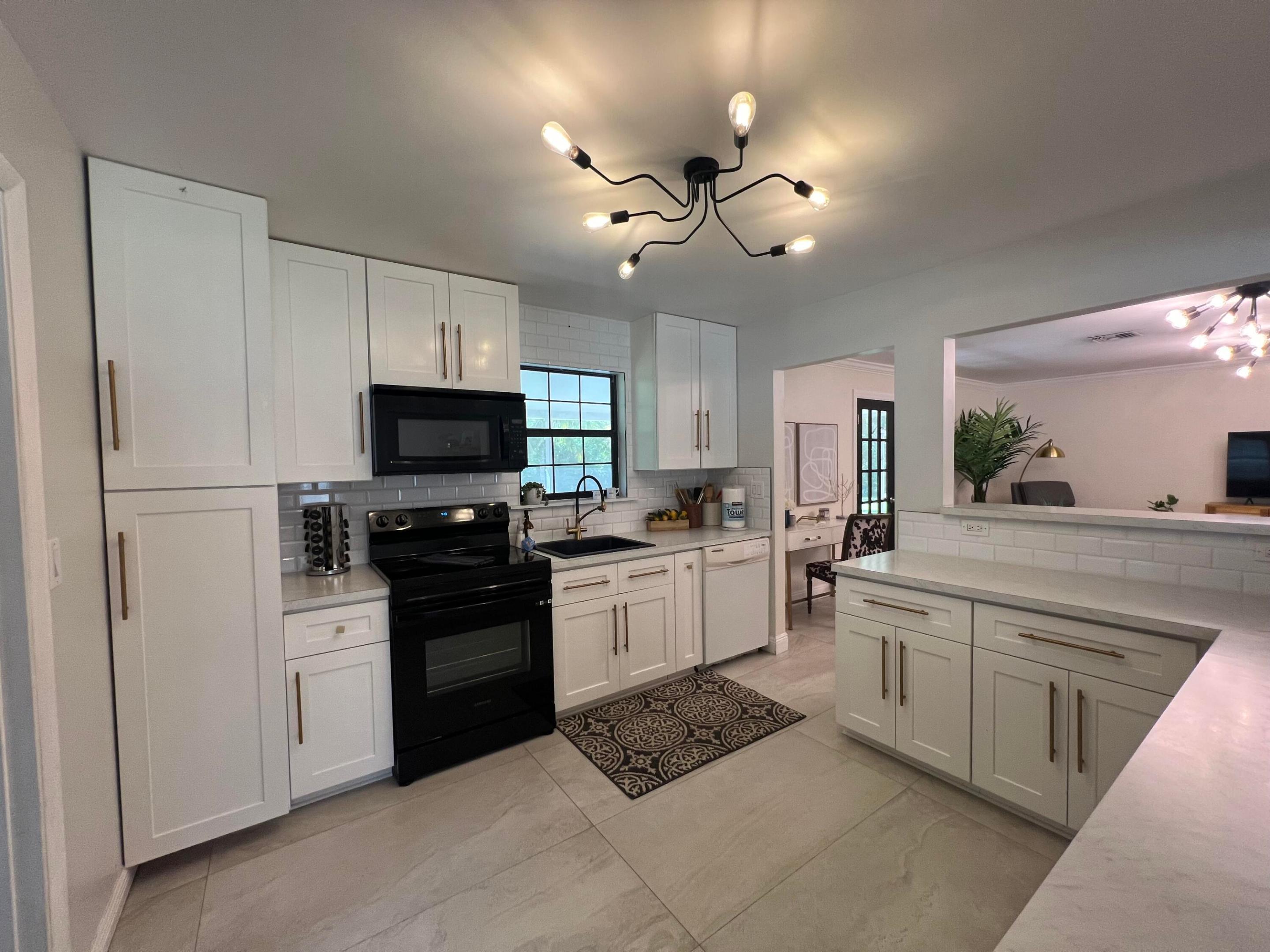 Palm Beach Country Estates - Residential