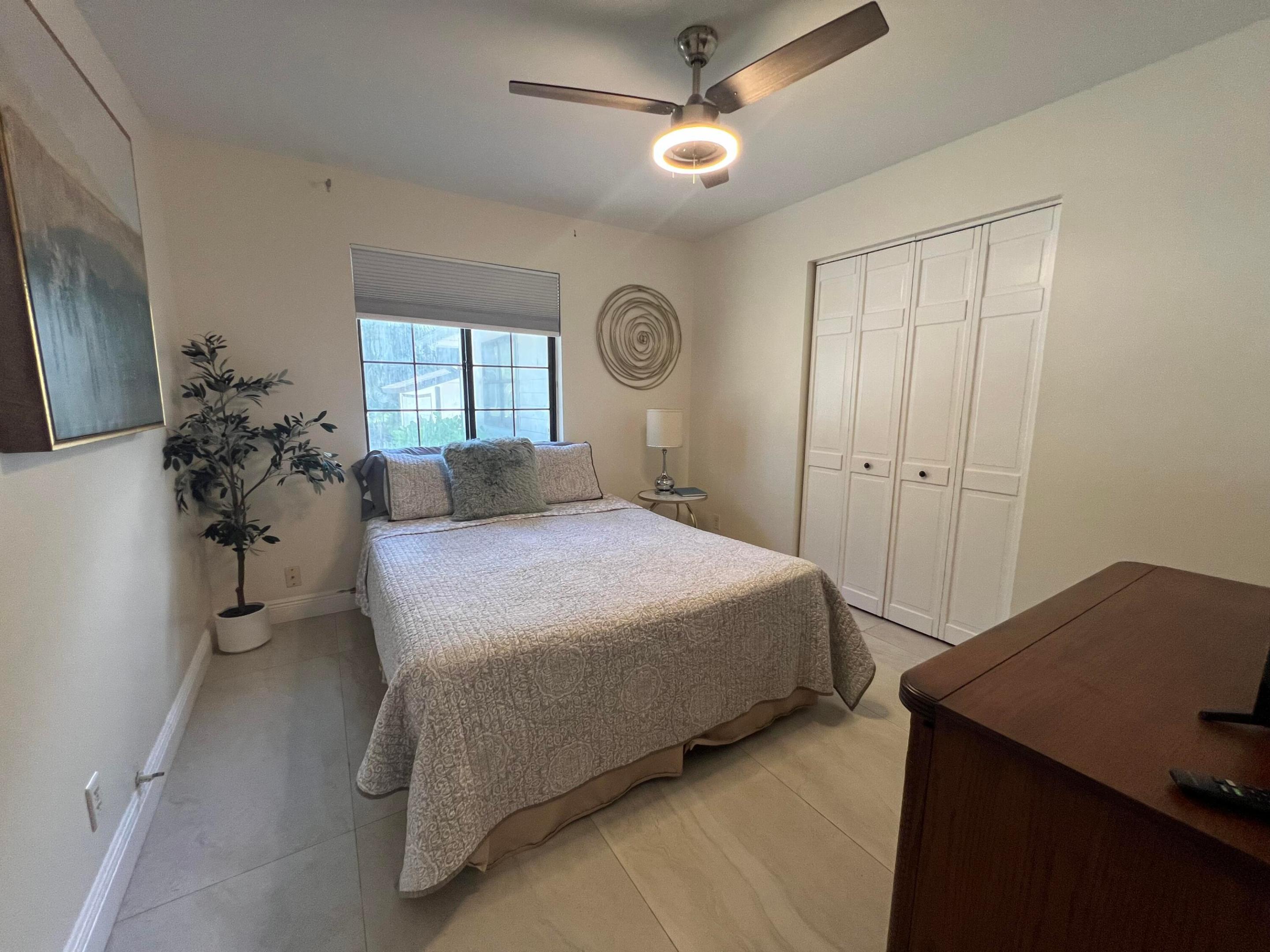 Palm Beach Country Estates - Residential