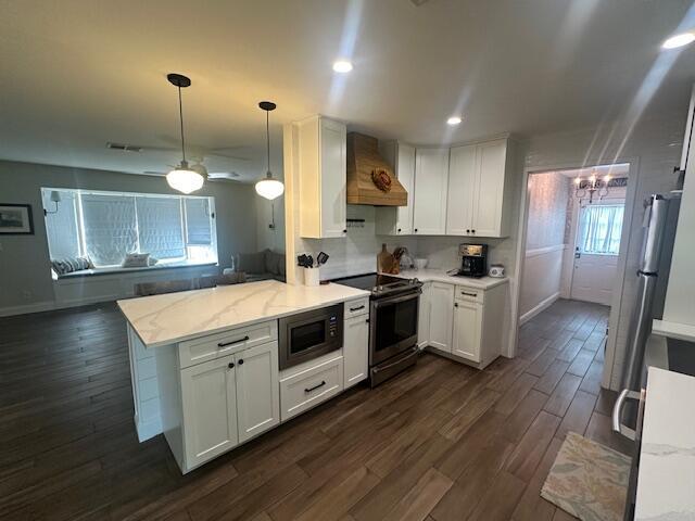 EASTRIDGE ESTATES - Residential Lease