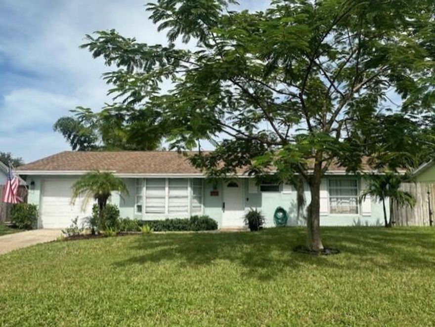 SEASONAL RENTAL AVAILABLE!!! Close to the White Sandy Beaches! This Fabulous Remodeled ~ 2 bedroom, 2 bathroom, 1 car-garage single family home is spotless and available as Seasonal Rental in beautiful Hobe Sound! It is Fully Furnished & Turnkey! This home is close to restaurants, shopping and the white sandy Beaches!!! Great proximity to I-95 for easy access to PBIA. Beautiful Fully Appointed Open Kitchen, Dining Area, Spacious Laundry Room, Queen size bed in Main Bedroom. High-End Designer Touches Throughout this Beautiful Home! Yard is fully fenced. Available Immediately!  Long-or Short-Term Rental with flexibility on dates. No HOA community. Come Enjoy what Hobe Sound has to offer! Convenient to I-95 and the Airport! - Pets Welcome!  Includes All Utilities & Lawn Care.