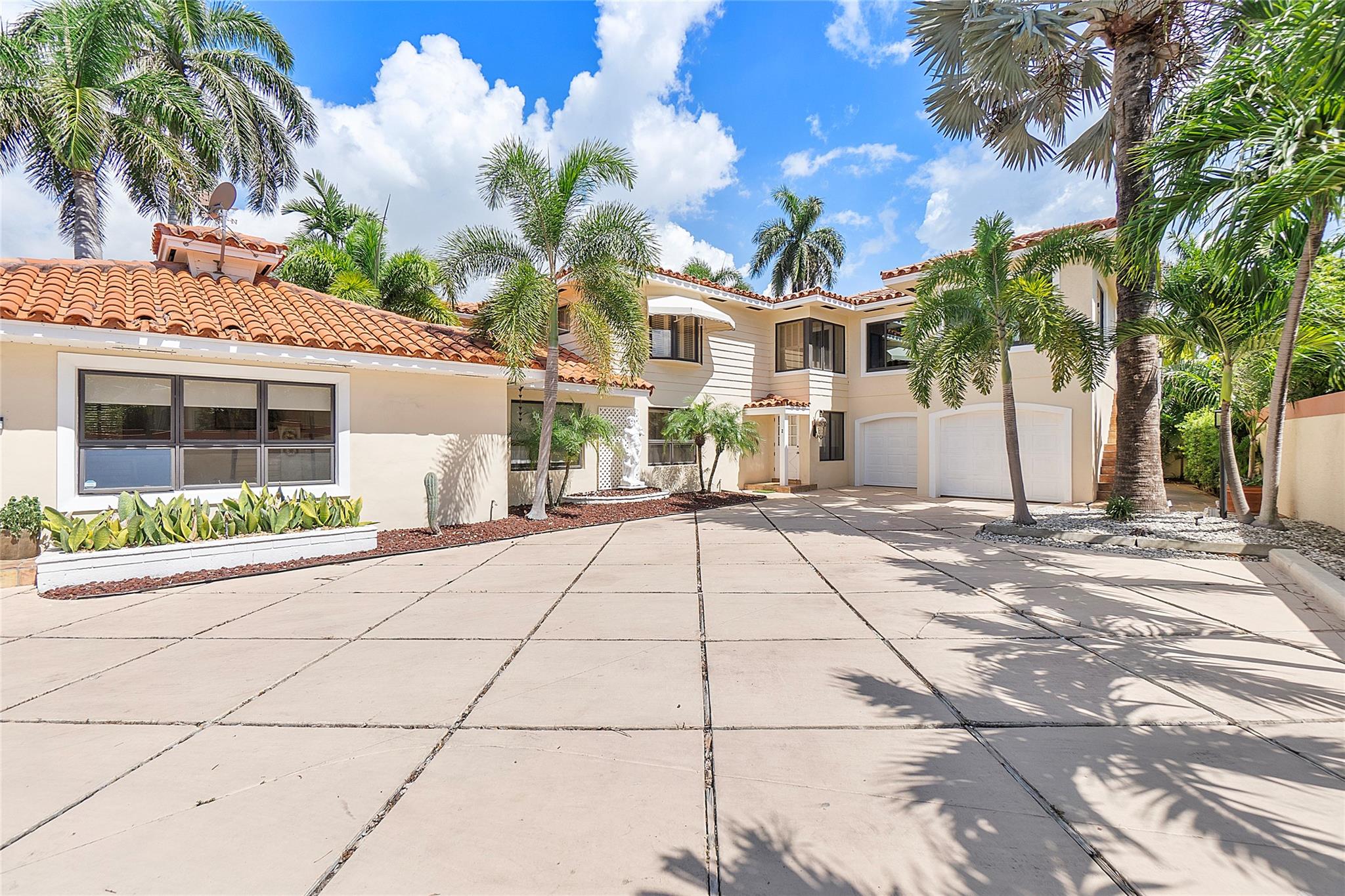 Silver Shores - Residential Income