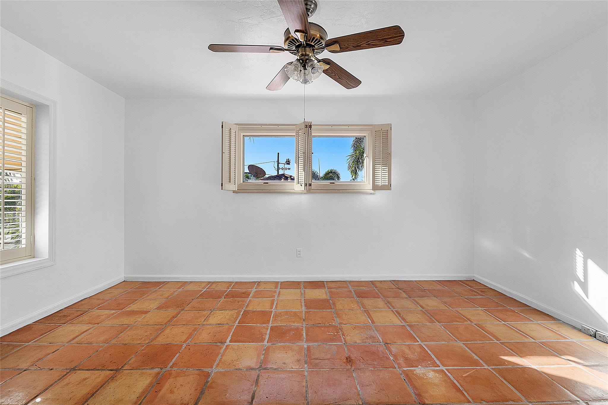 Silver Shores - Residential Income