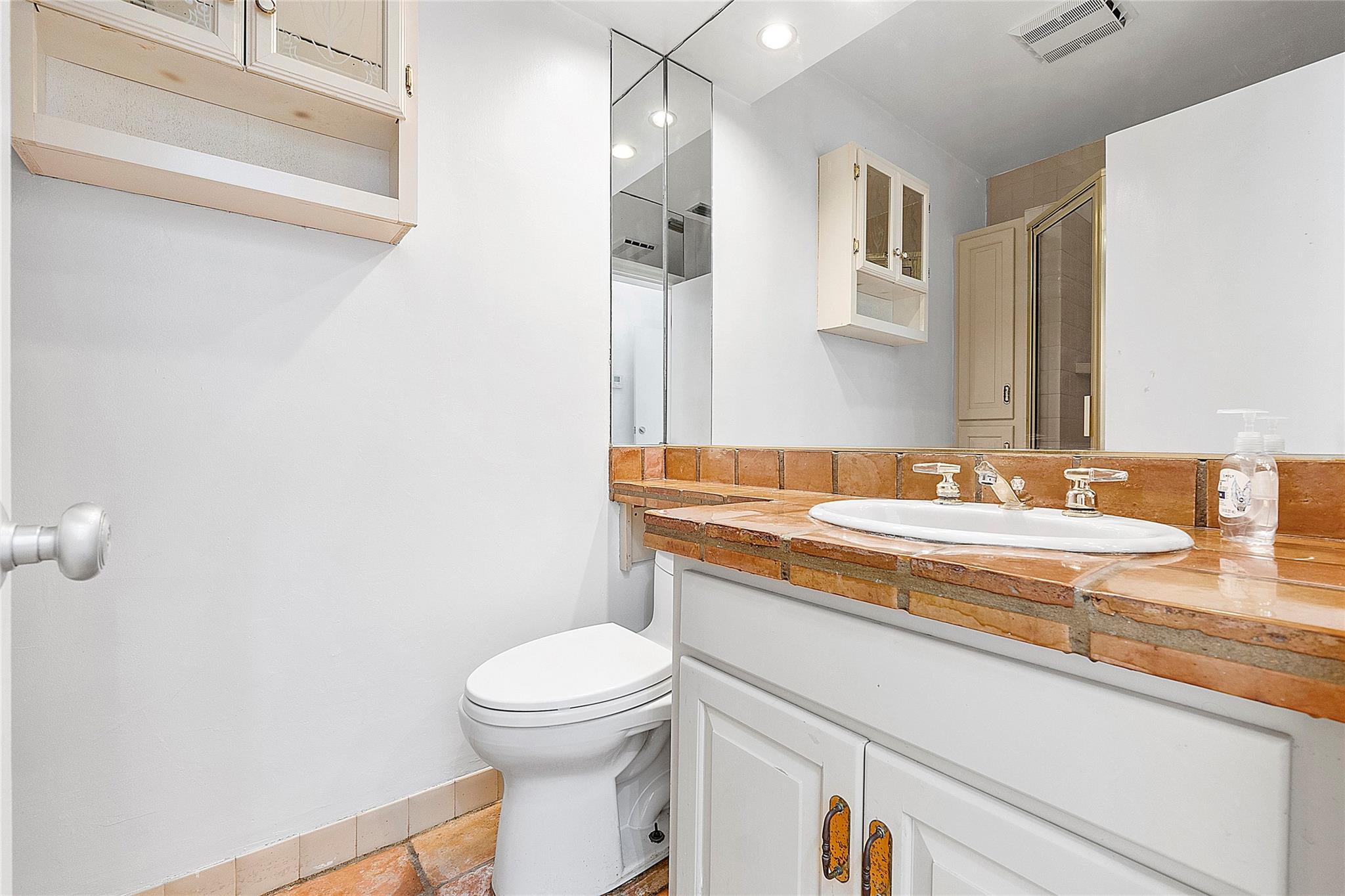 Silver Shores - Residential Income