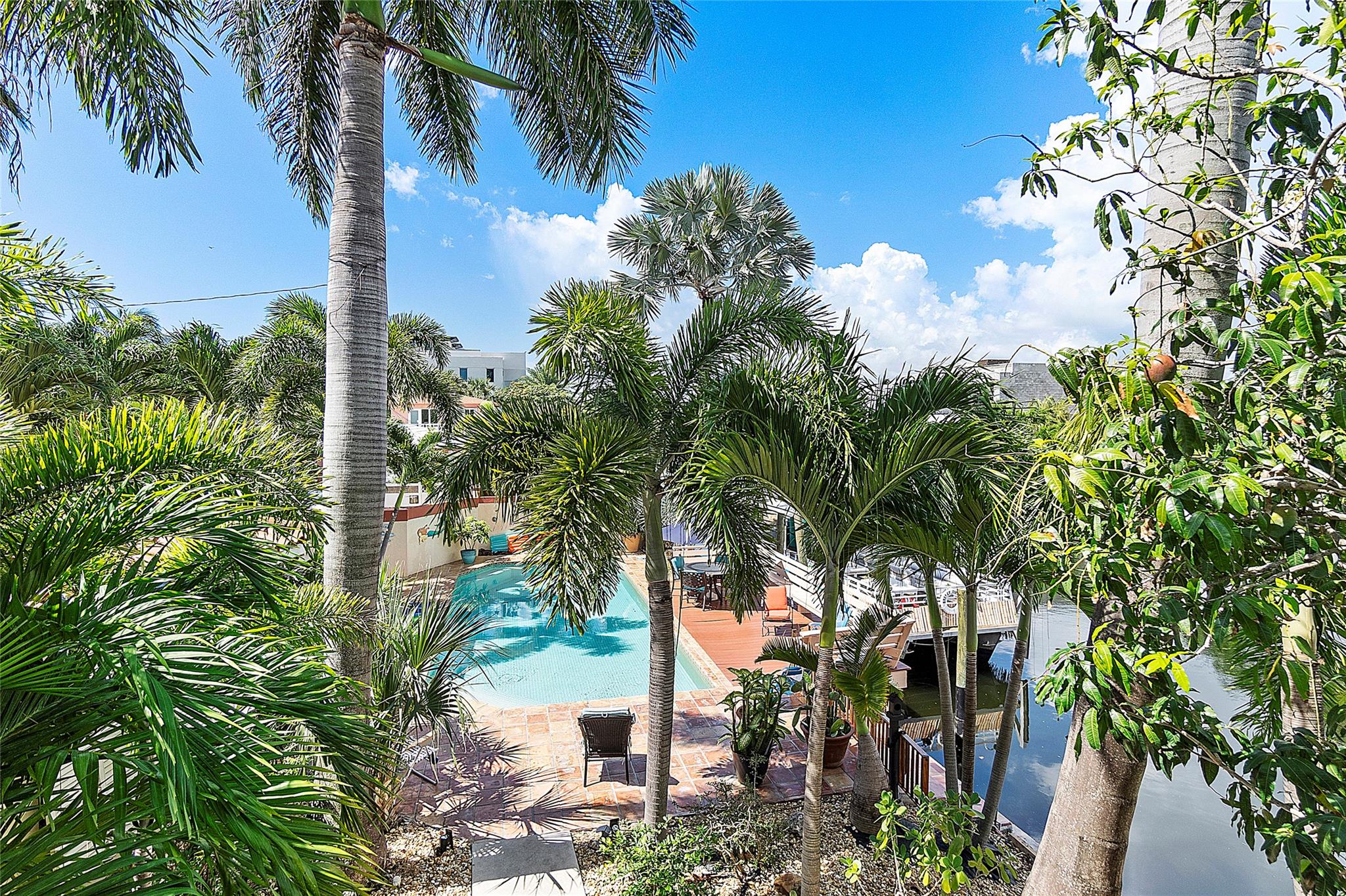 Silver Shores - Residential Income