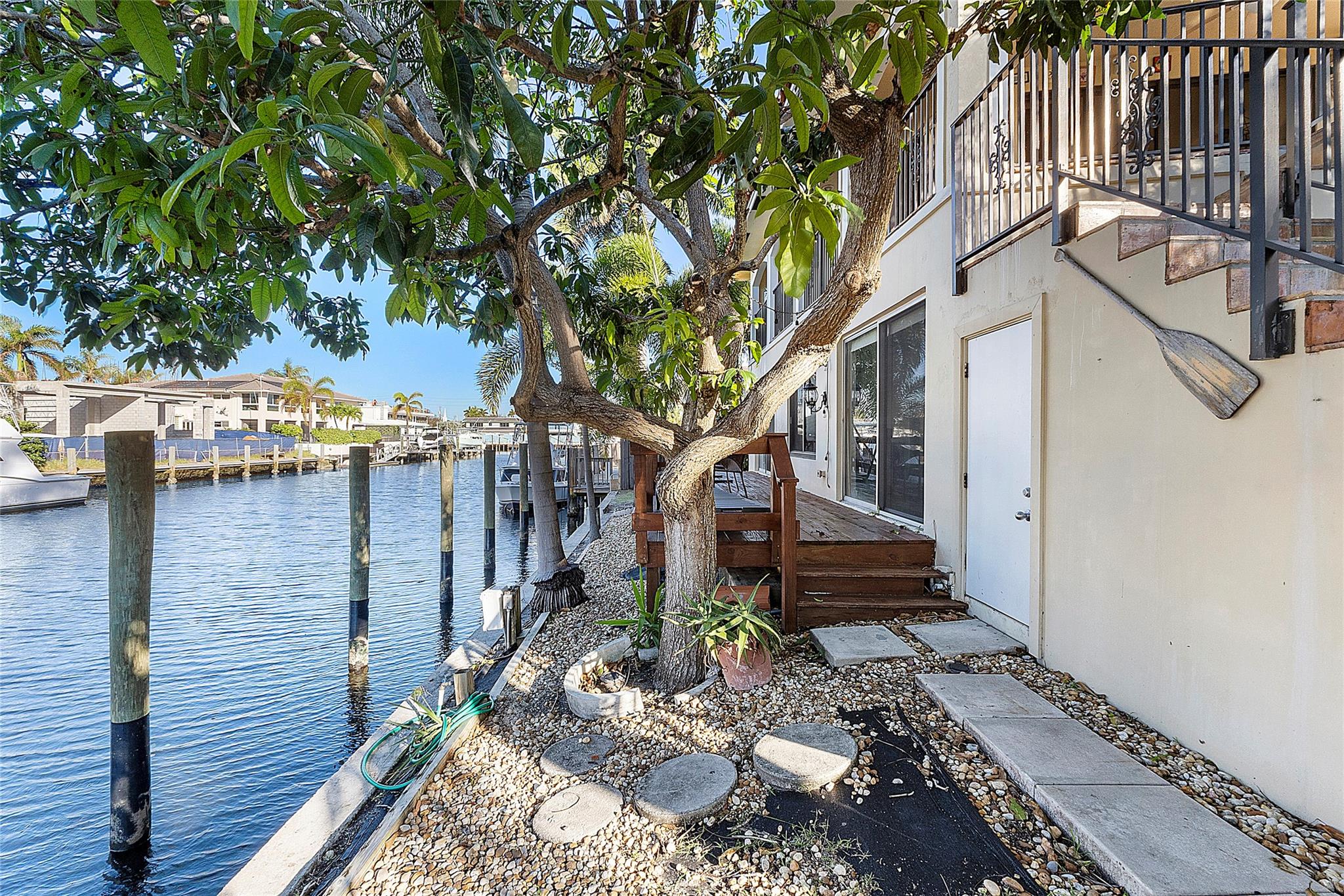 Silver Shores - Residential Income