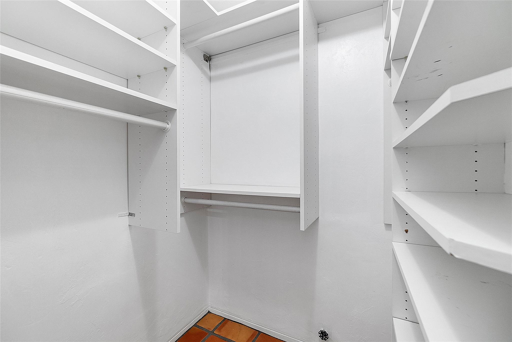 Silver Shores - Residential Income