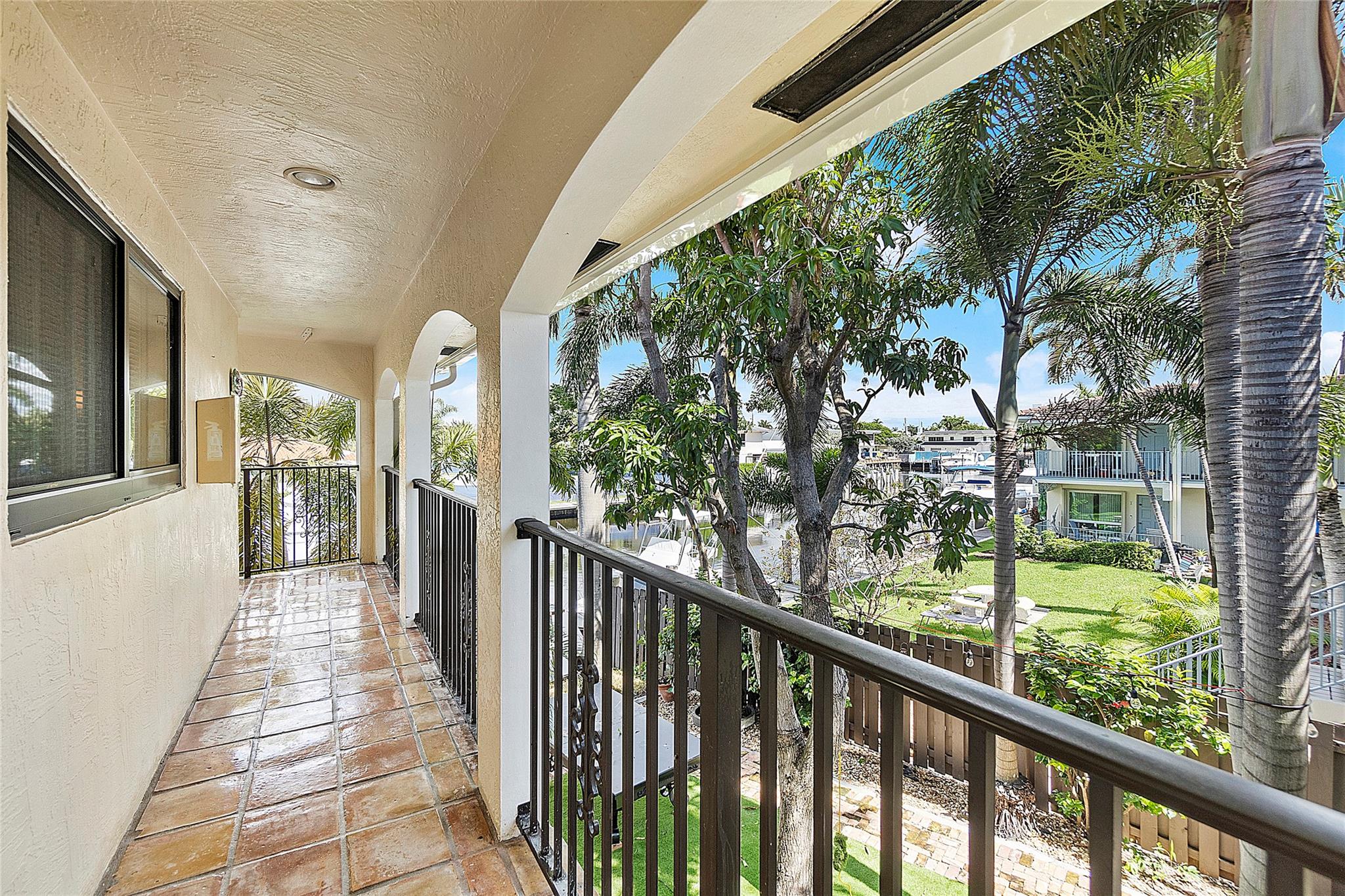 Silver Shores - Residential Income