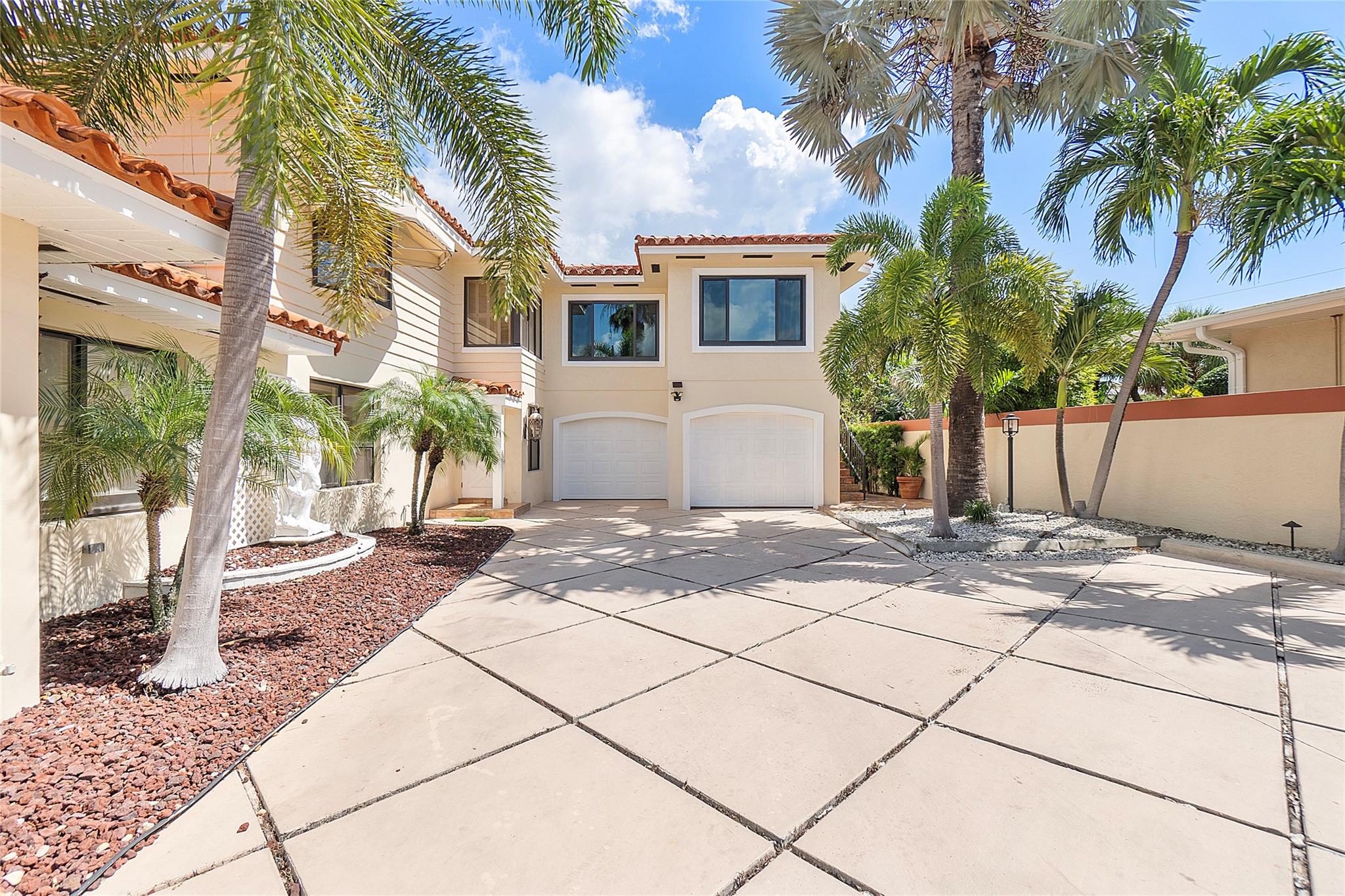 Silver Shores - Residential Income