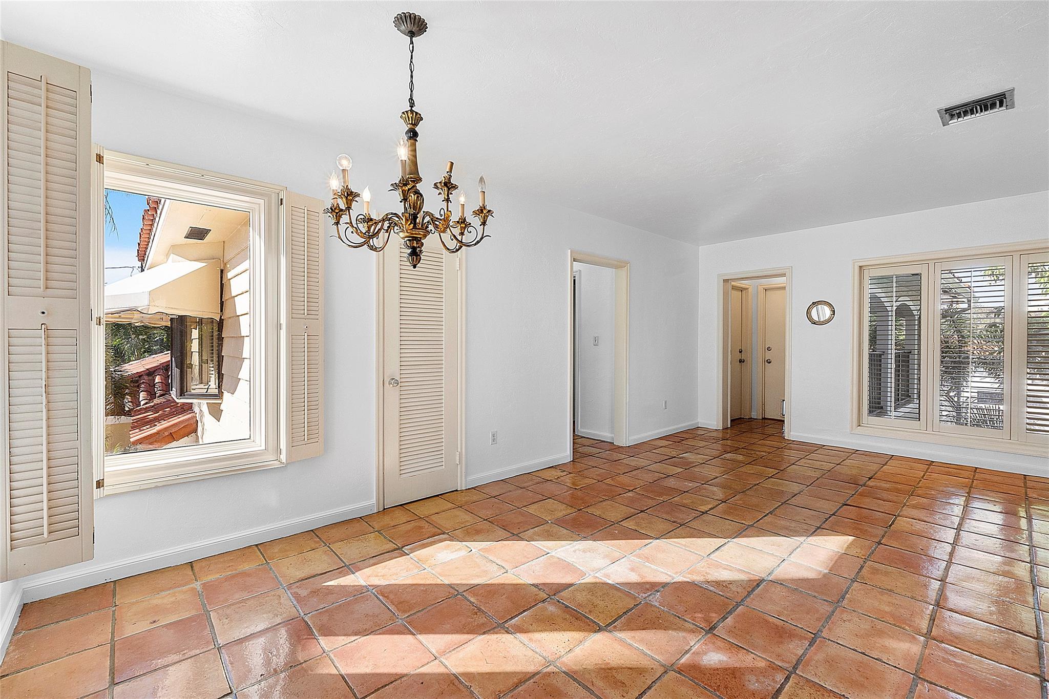 Silver Shores - Residential Income