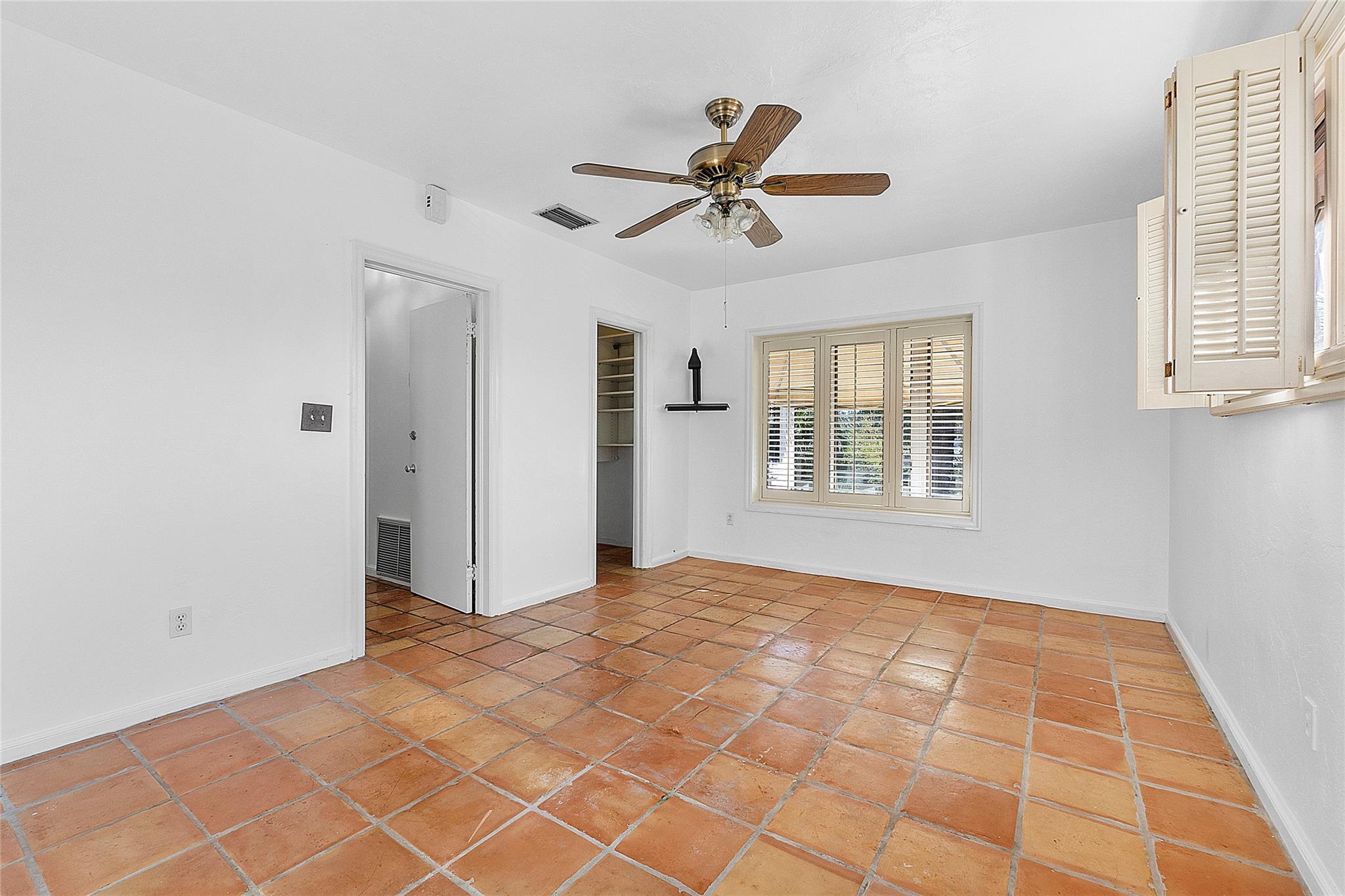 Silver Shores - Residential Income