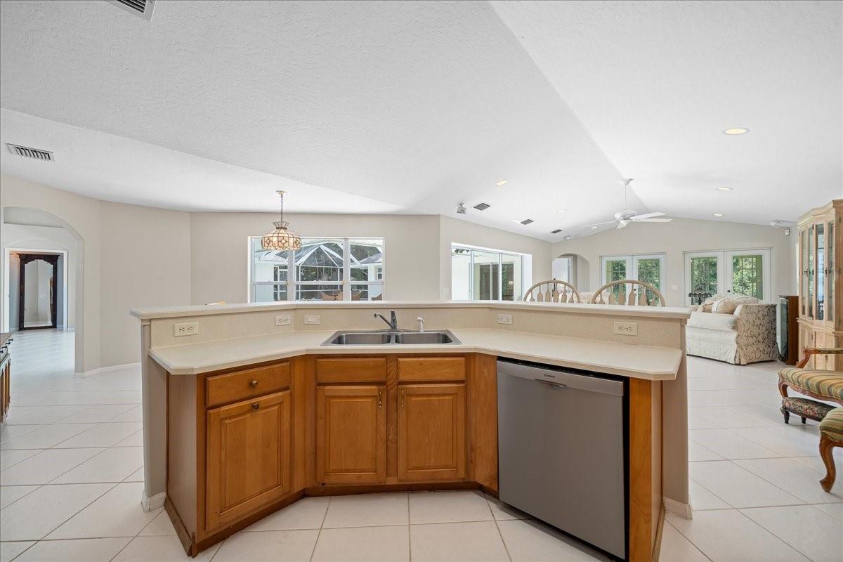 Vero Lake Estates - Residential