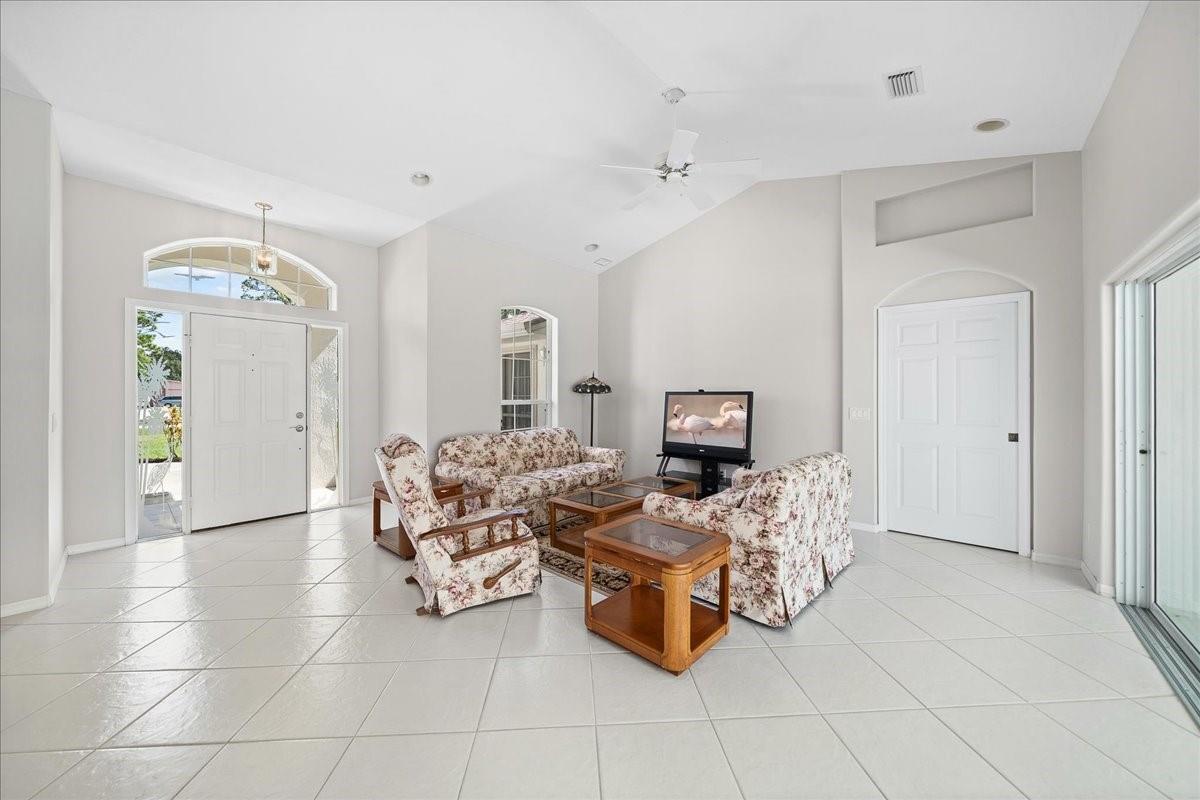 Vero Lake Estates - Residential